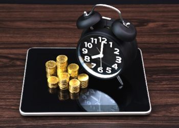 C:\Users\Vision LAPTOP\Downloads\بهترین ارزهای دیجیتال برای سرمایه گذاری کوتاه مدت در یک نگاه.jpg