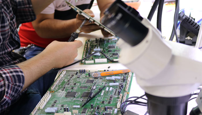 آموزش تعمیرات بردهای الکترونیکی تهران
